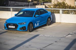 Audi A4 45 TFSI Quattro S-Line 2019 года  (WW)